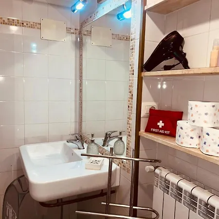 アパート Aventino The Yellow *